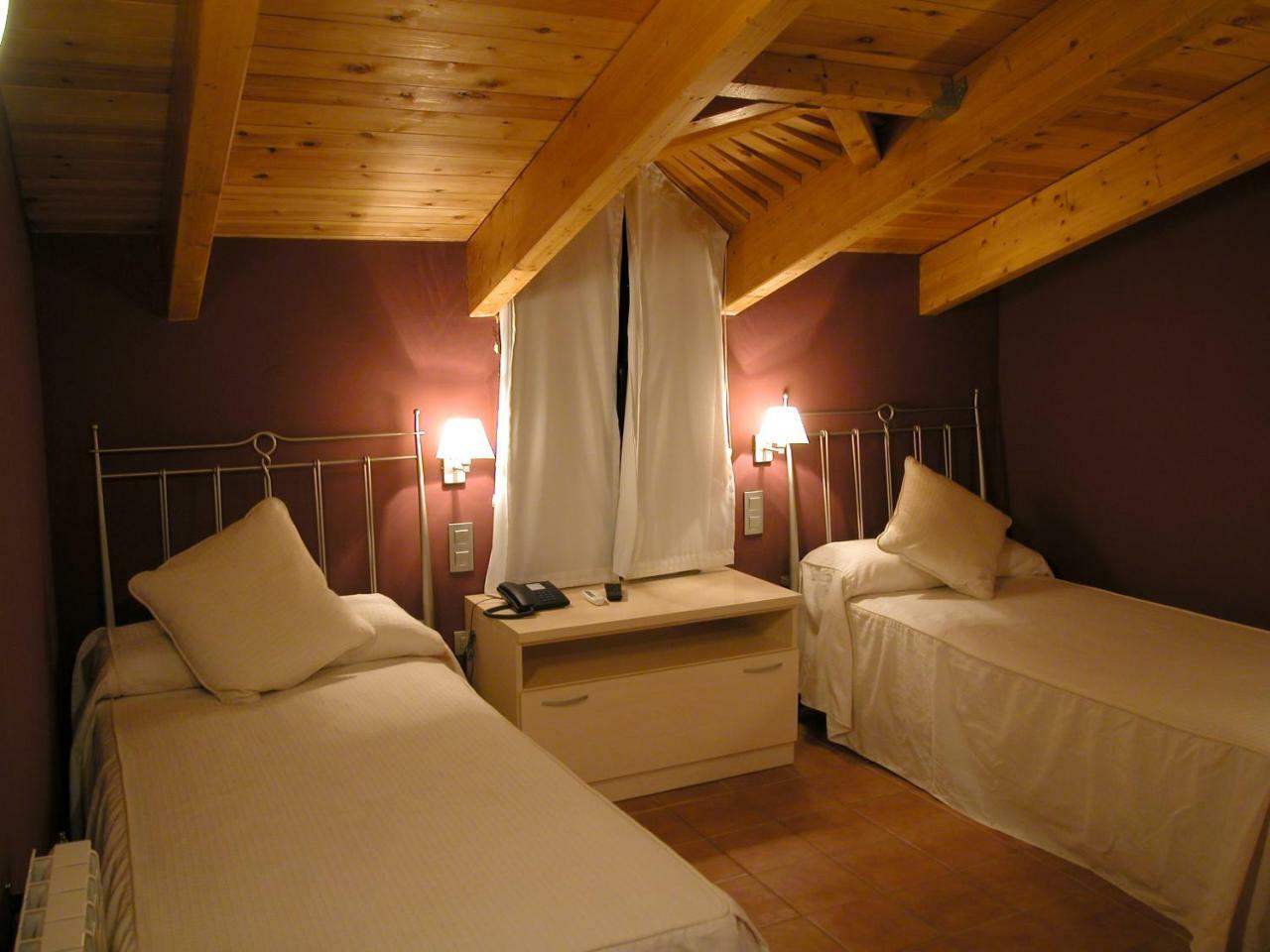 Hotel Villa De Estercuel Extérieur photo